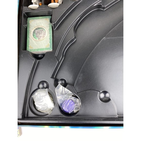 The Golden Compass the Game Board Dvd Metal Tin Complete - Picture 5 of 10